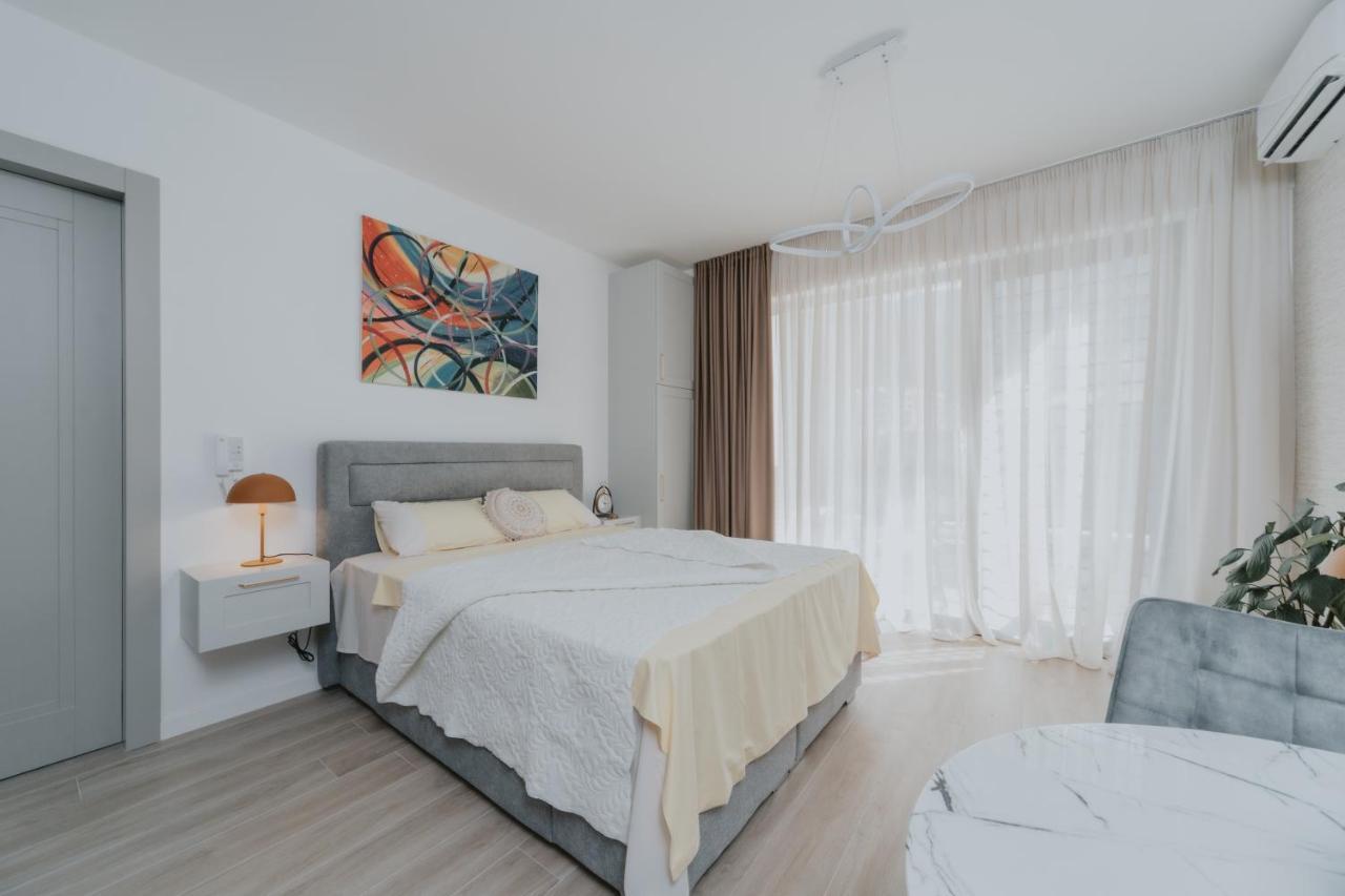 Radovic Daire Budva